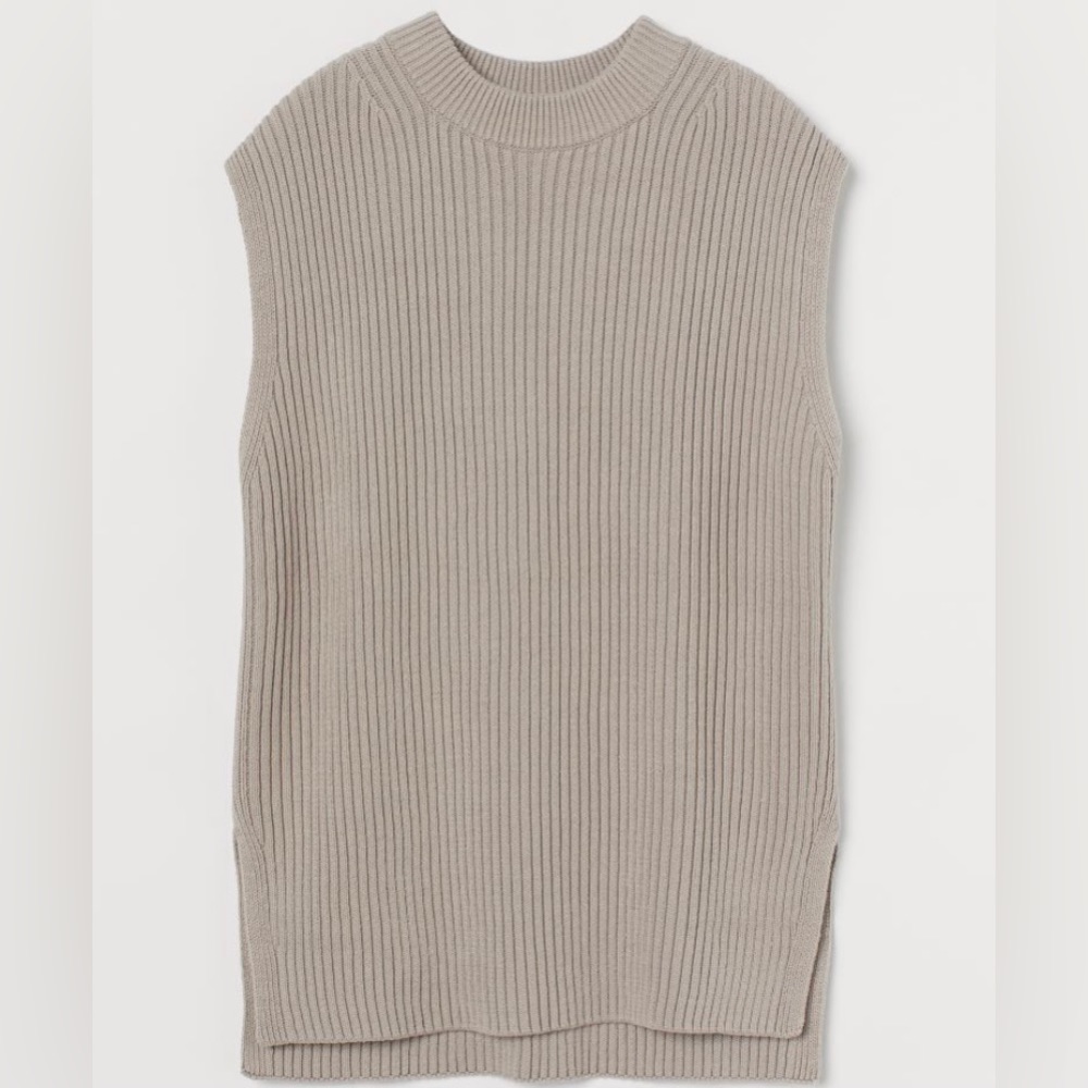 H&M oversized sweater vest